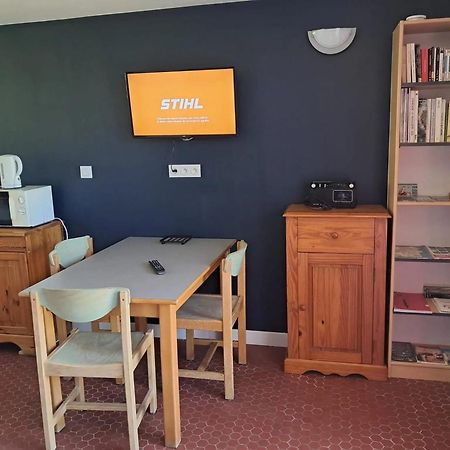 Studio Charmant A Treignac Avec Terrasse De 22 M² 외부 사진